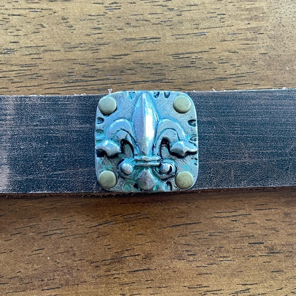 PaPa K. Distressed leather belt. main image 10